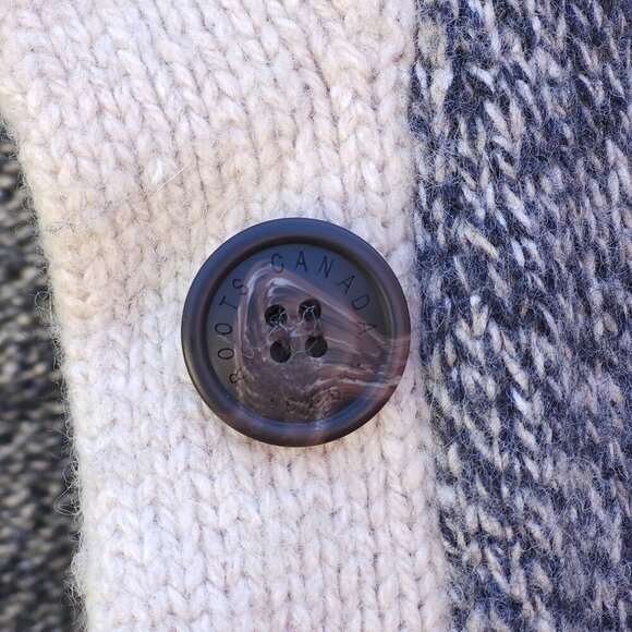 ROOTS Cozy Cabin Collection Sweater Women's Size Small WOOL Blend - Picture 5 of 9
